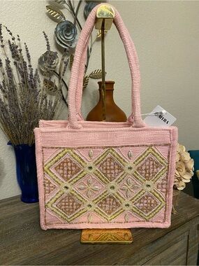 NWT MYRA BAG GYPSY LACE CANVAS BAG IN LIGHT PINK